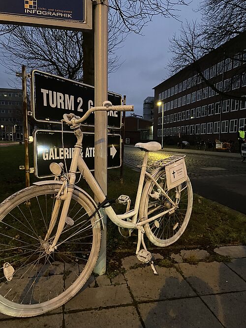 Gedenken An Get Tete Radfahrerin Fahrradaktivist Innen Stellen